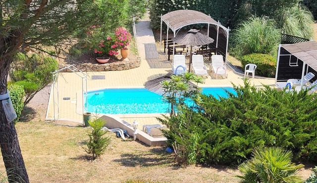 2 Gites ,15mn de Cannes, Fréjus, St Raphael, Villa la Soleiade ,clim, piscine, parking, wifi, au Lac de Saint-Cassien VAR