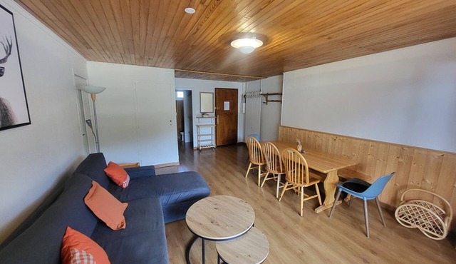 3-Room Apartment for 8 with Parking, Mountain View & Pet-Friendly in Montgenèvre
