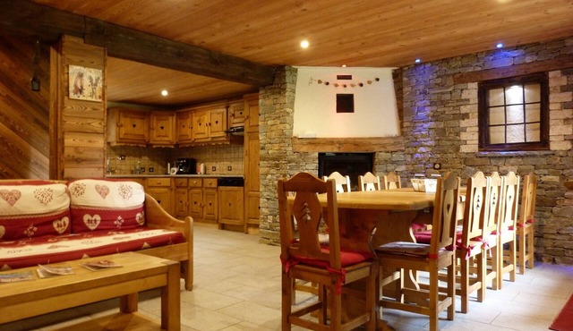 5-star CHALET in the mountains 5 bedrooms with shower and sauna