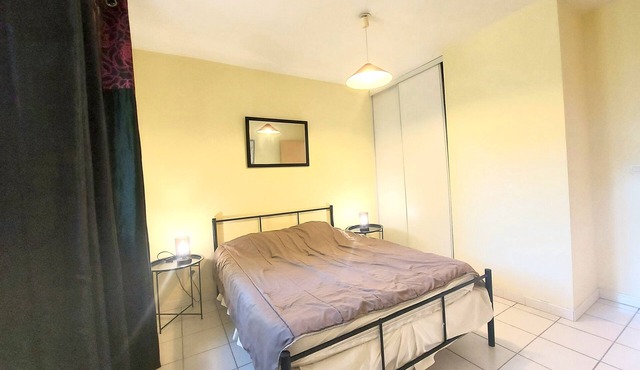50m2 ok vacation vouchers animals 2km sea country garden parking 2bed wifi 6ps