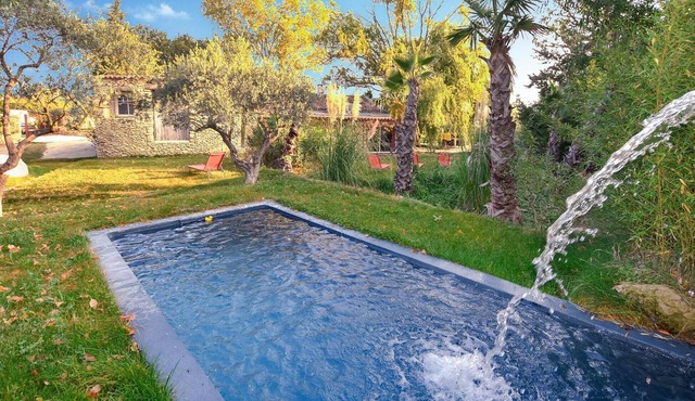 Amazing home in Jonquières