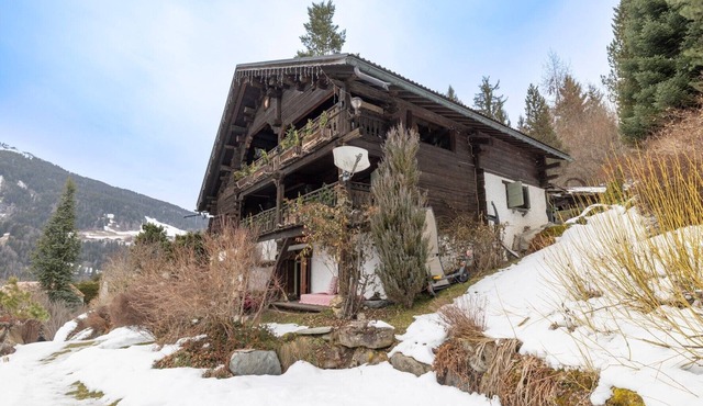 Apartment in Authentic Chalet with Mountain View, Shared Pool & Wi-Fi