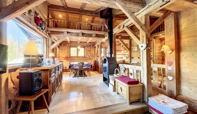 Authentic family chalet 8p.