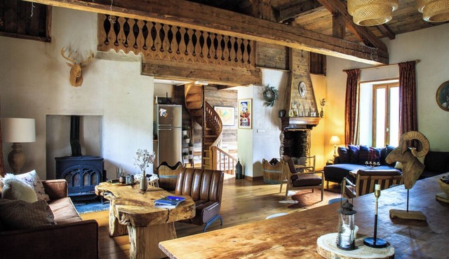 Authentic Savoyard alpine chalet with glacier views