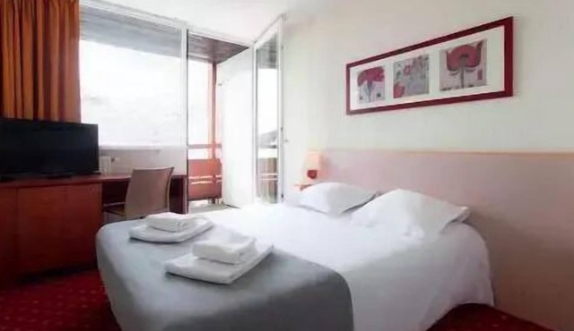 Belambra Clubs Les Menuires - Snow And Heaven - Half board - Essential Room 2 Adults View Impregnable Mountain