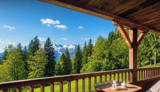 Chalet Le Bouchat - Former farmhouse with exceptional views - OVO Network