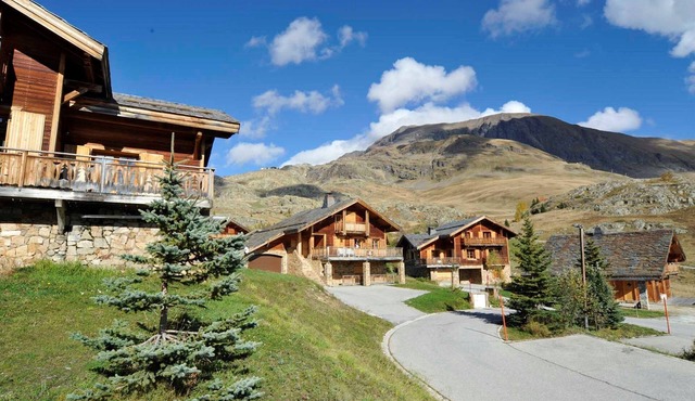 Chalet Privé + Accès Direct au Pistes!