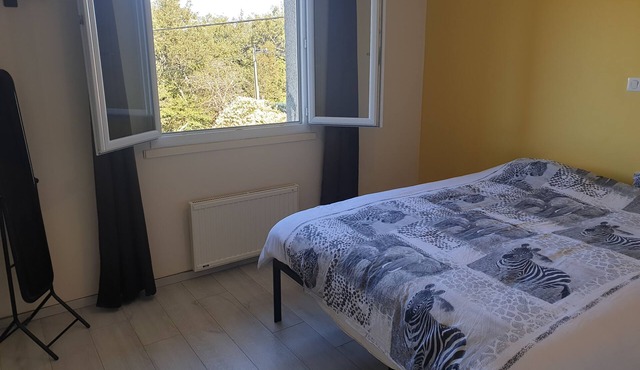 Chambre avec cuisine équipée sur demande