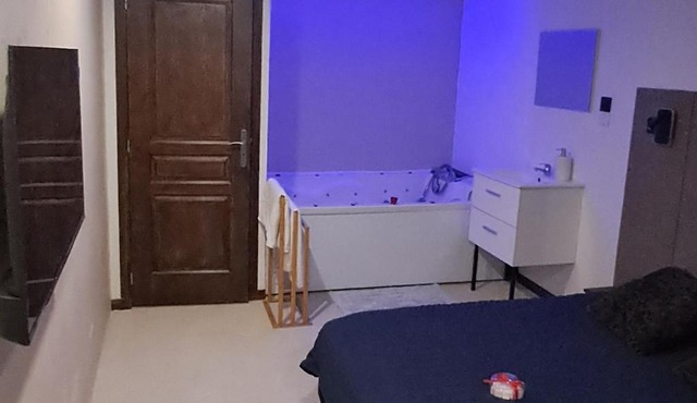 Chambre bain balneo indépendante