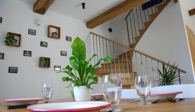 Charming 2-bedroom house with private parking in Fleurey-sur-Ouche