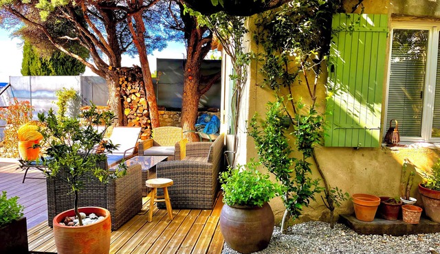 Chic, charming house in Provence.