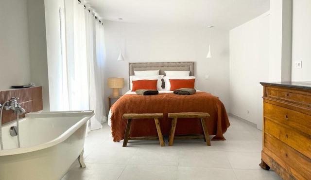Clos Mahistre, Studio 4 étoiles, clim & piscine