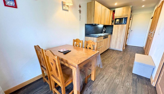 Cozy 4-Person Apartment at the Foot of the Slopes - Les Menuires