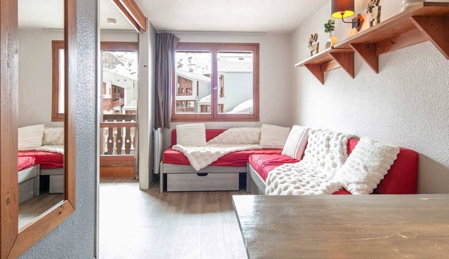 Cozy studio for 4 people, with a balcony and mountain views