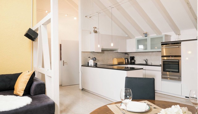 "Discover Tranquility in Our Charming and Centrally located Apartment in Amden, in Amden