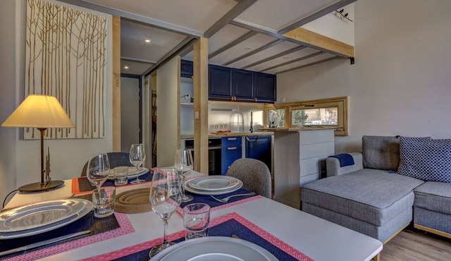 Duplex 200m GrandsMontets | Balcony View | Parking