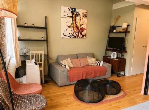 Duplex cosy en pierre Vue dégagée & calme à 10 min de Lyon