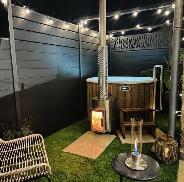 EX Cabane luxe spa privé détente animaux