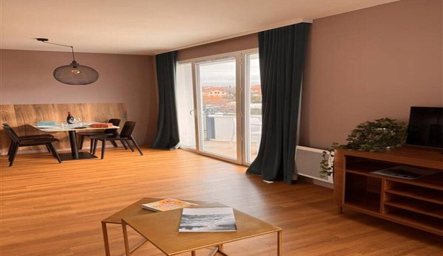 Four-Guest Getaway in Chatel-Guyon