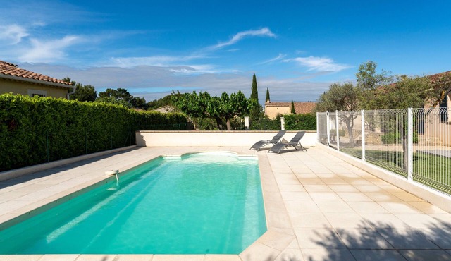 Holiday Home 'Chez Céline' with Private Pool, Wi-Fi and Air Conditioning