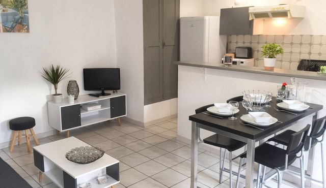 Homerez - Apartment in Vedène