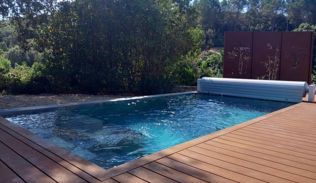 LA CASA DE LOS TORRES: A new villa located just a few minutes from Lake Salagou.