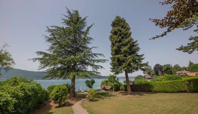 Lakefront Villa with Private Dock on Lake Annecy | Sleeps 11