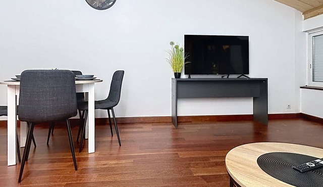 Large studio of more than 35 M2 ideal for curistes spa Eugénie les Bains