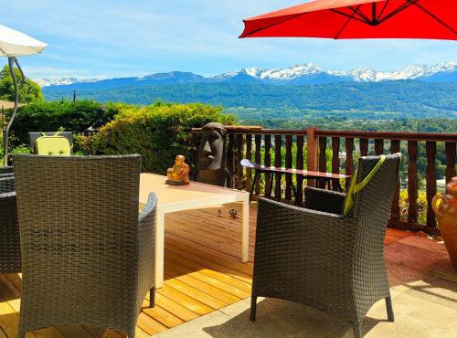 Le Belvédère : chambres et table d'hôtes