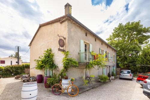 Le Grand Bassin, B&B autonome, au bord du canal du Midi
