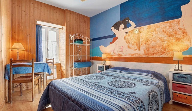 "Le volcan d'aizac" guesthouse – Eros room