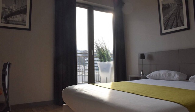 Lyon City Retreat near Sâone River