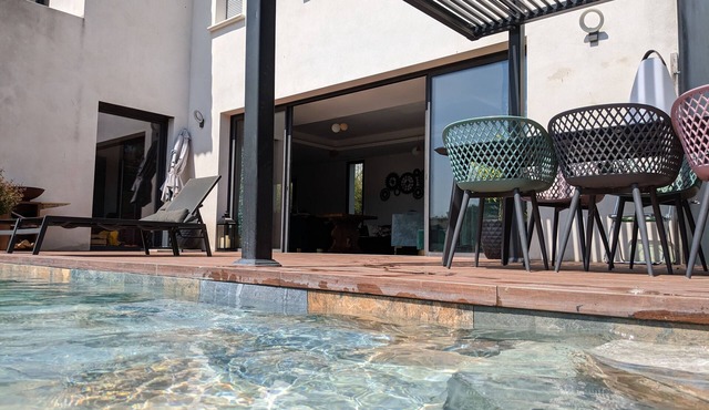 Magnificent Villa 10min from the sea