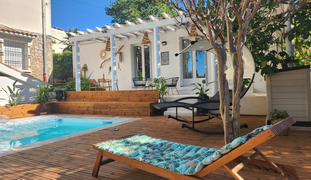 Maisonnette with swimming pool, and dogs subject to acceptance (t10€/jr)