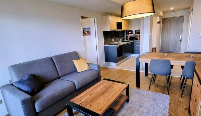Modern 3-room Apartment - 6 pers. - Balcony - New