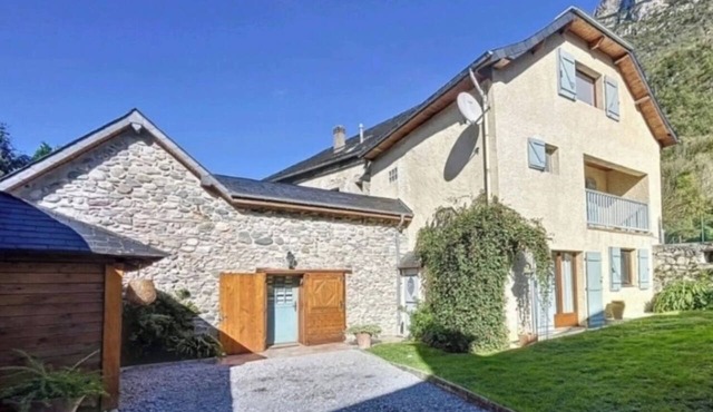 Mountain home, perfect for families