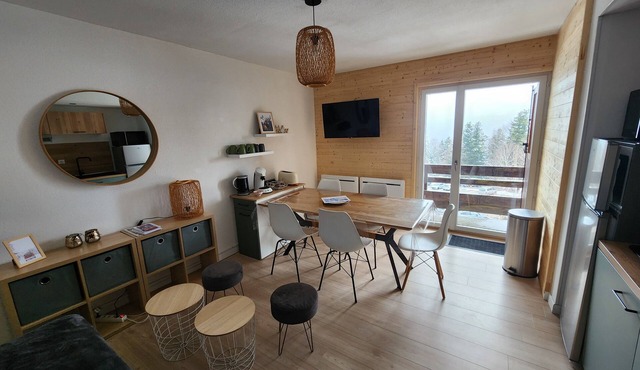 New apartment at the foot of the slopes