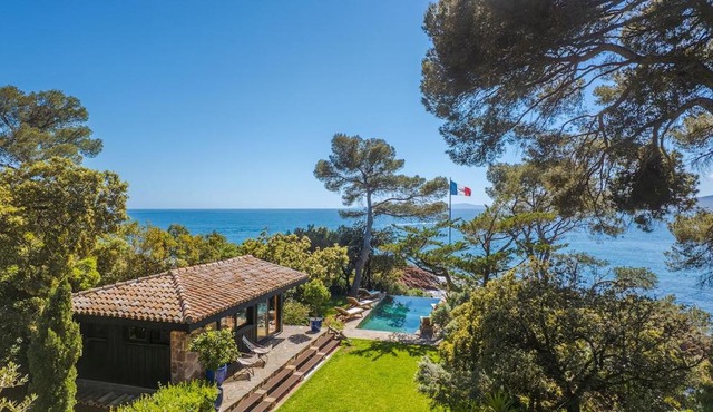 Quiet, beautiful and stylish house in Saint-Raphaël