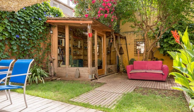 Renovated loft with air conditioning and garden in Mèze