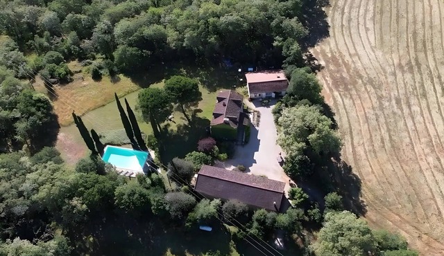 Restored Quercy Farmhouse, Secluded and Surrounded by Nature