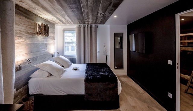 Rock Noir Hôtel & Spa