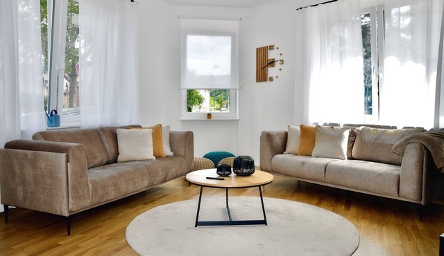 Spacious Design Retreat for Groups & Families in Stuttgart