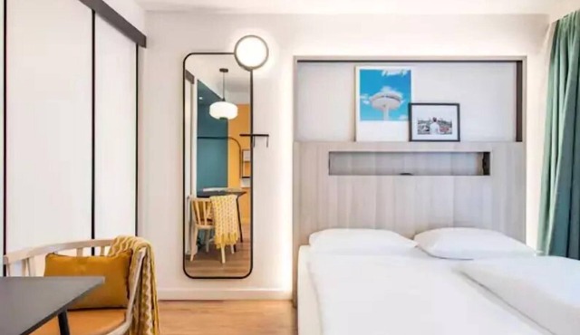 Studio for 2 people with twin beds
