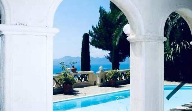 Sumptuous Mediterranean villa in Cannes