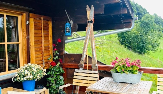 Swiss Tiny Chalet - pure romance, nature & tranquillity in Grüsch