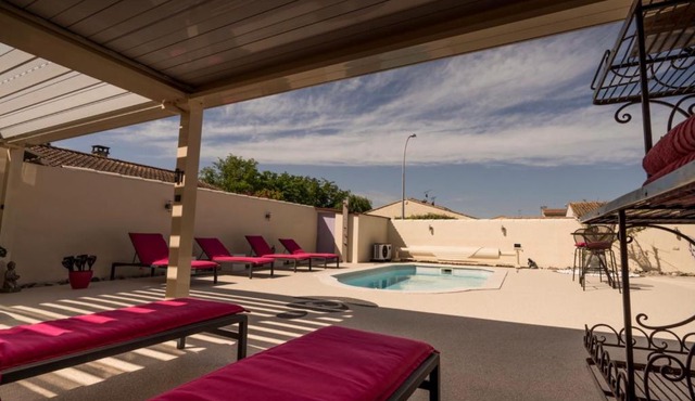 Villa avec Piscine Privee a L'Isle sur la Sorgue