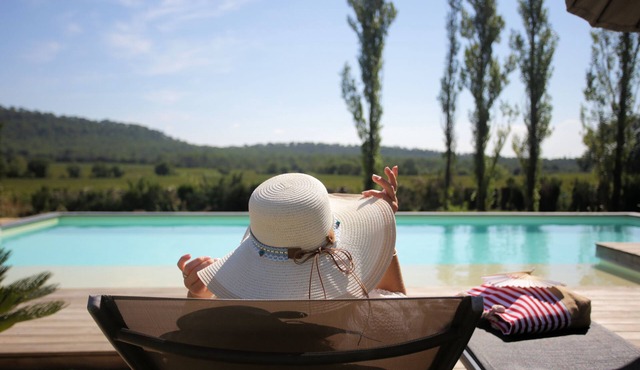 Villa D'architecte, Piscine Chauffée & Jacuzzi in Carnas
