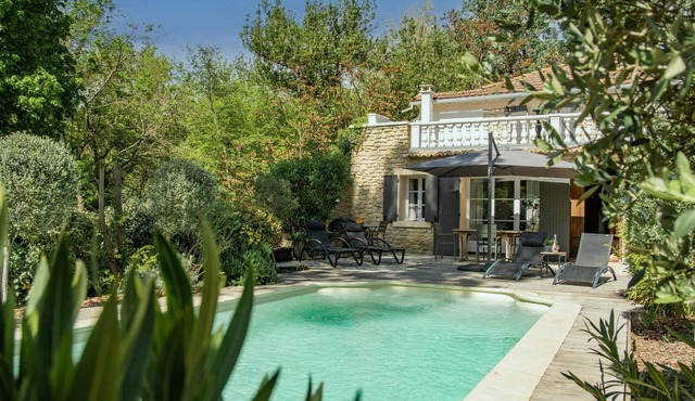 Villa with private pool, 1 km from Carpentras