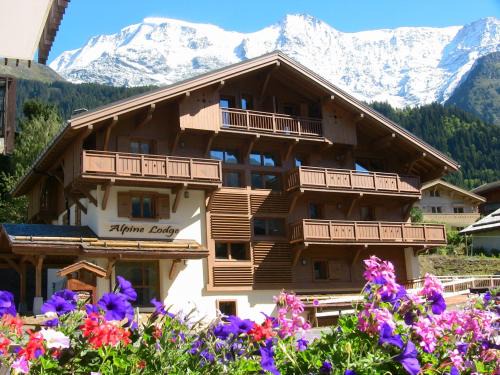 Alpine Lodge 