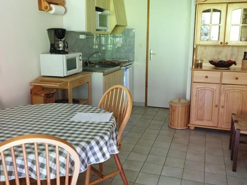 Duplex cosy avec balcon sud et garage à Saint-Jean-d'Aulps - FR-1-573-58